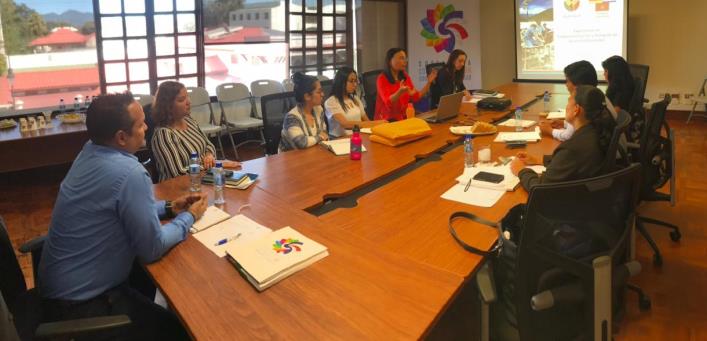 La capacitación e intercambio de experiencias inició con la presentación del marco general de la cooperación internacional y la cooperación triangular en Costa Rica