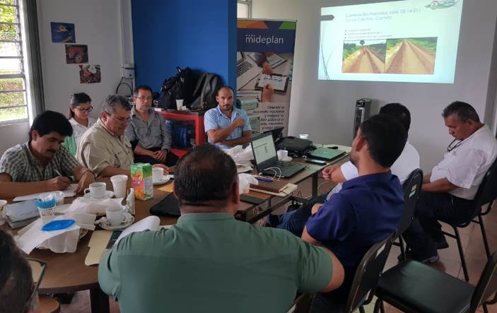 Alcaldes de los cantones de Upala, Guatuso y Los Chiles, afectados por el huracán Otto en noviembre de 2016, se reunieron con el Presidente de la Comisión de Emergencias, para conocer las acciones desarrolladas y el avance en los proyectos de reconstrucción.