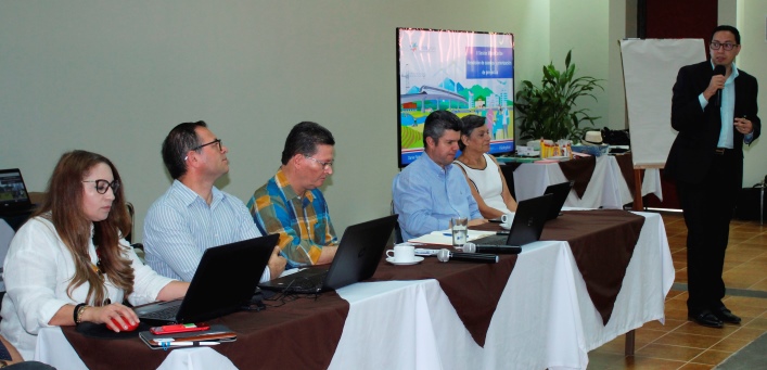 Durante la sesión del eje de Infraestructura, Movilidad, Transporte y Ordenamiento de la Mesa Caribe, su coordinador, el viceministro de Planificación Nacional y Política Económica (MIDEPLAN), Daniel Soto, realizó una rendición de cuentas.