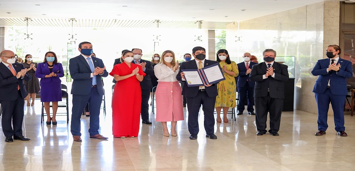 firma adhesión OCDE