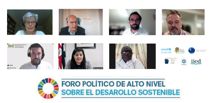 Panel con participantes en foro sobre evaluación de los ODS