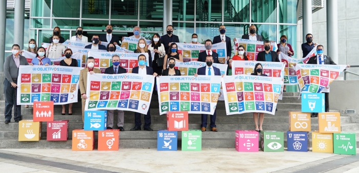 24 municipalidades recibieron la Bandera ODS 