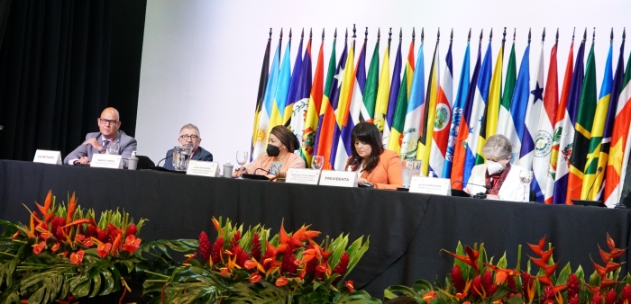 Pilar Garrido, ministra de Mideplan presidió la intervención de los ministros y embajadores de la Región de América latina y El Caribe