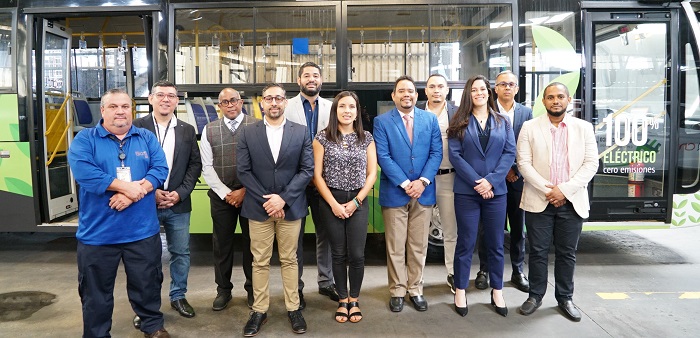 Participantes en la gira