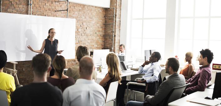 En documento firmado por la ministra María del Pilar Garrido Gonzalo, el Ministerio de Planificación Nacional y Política Económica (MIDEPLAN) emitió una serie de lineamientos en materia de Empleo Público.