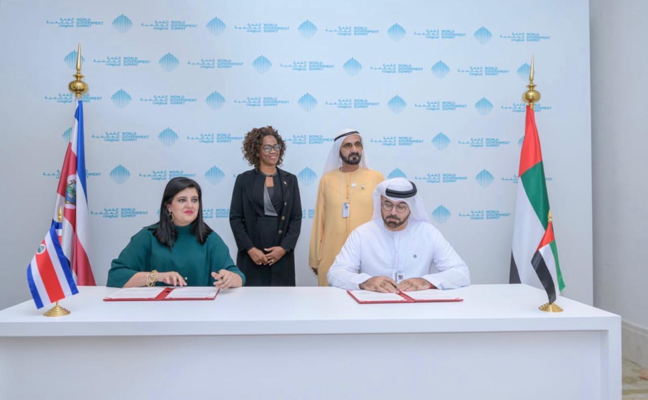 Un memorando de entendimiento firmado por la ministra de Planificación Nacional y Política Económica (MIDEPLAN) de Costa Rica, María del Pilar Garrido Gonzalo y su homólogo de Emiratos Árabes Unidos, el ministro de Asuntos de Gobierno, Mohammed Bin Abdullah Al Gergawi, fortalecerá la función prospectiva y ayudará a escalar la innovación en la gestión pública.