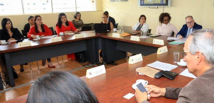 La Vicepresidenta de la República, Epsy Campbell Barr, lideró una sesión de trabajo para conocer los avances del proyecto.