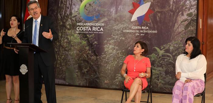 El Gobierno de la República hizo un llamado a los diputados para que aceleren la tramitación del Proyecto 21.177 “Ley para determinar las condiciones de intercambio y adquirencia por las transacciones de compra con tarjeta de crédito y débito”