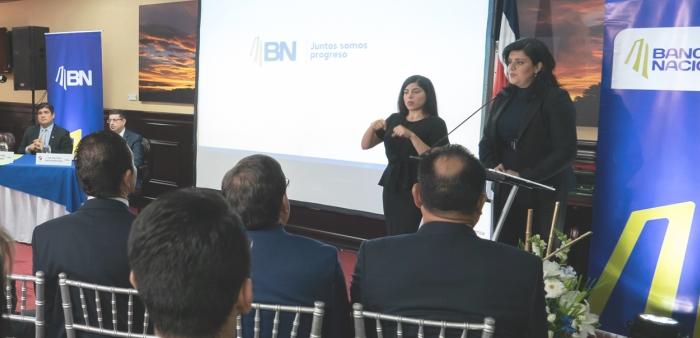 Pilar Garrido, comentó que esta iniciativa brinda nuevas oportunidades para las personas sobreendeudadas