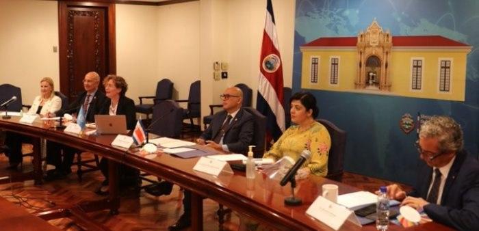 Presntación del Informe del Manud