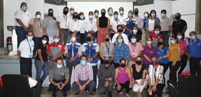 Viceministra de Gobernación visita Paso Canoas 