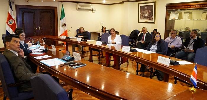 Participantes presentes en el Ministerio de Relaciones Exteriores y Culto de Costa Rica